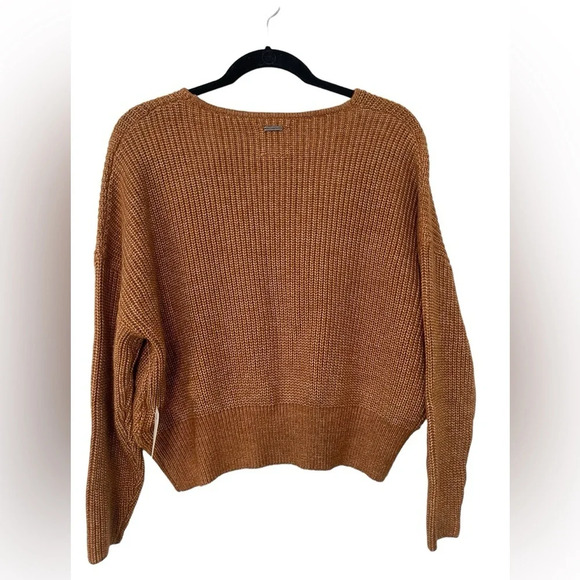 ✨BILLABONG It’s Me Sweater size small - Picture 3 of 11